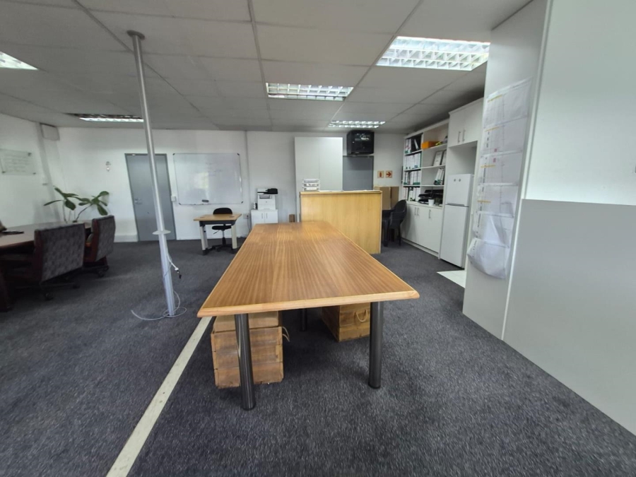 To Let Commercial Property for Rent in Bergvliet Western Cape